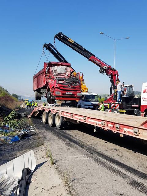 Kaza sonrası ağır vasıta kurtarma
